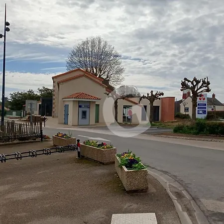 Maison A 1,4 Km De La Plage Pour 4 Pers Avec Balcon A - Fr-1-357-322 度假居