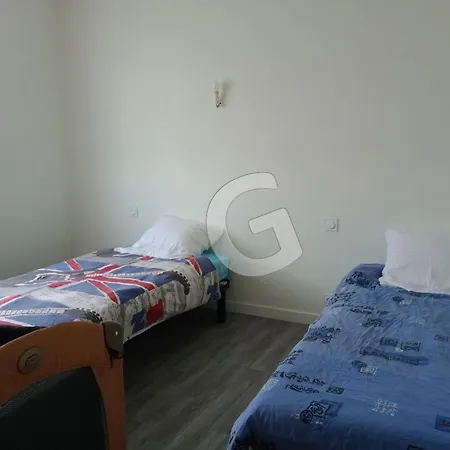 Maison A 1,4 Km De La Plage Pour 4 Pers Avec Balcon A - Fr-1-357-322 *